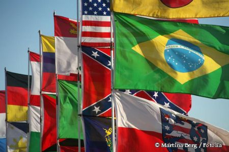 Flaggen © Martina Berg / Fotolia