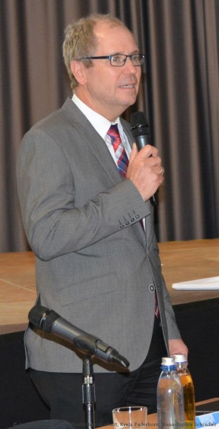 Paderborns Landrat Manfred Müller (Foto: Amt für Presse- und Öffentlichkeitsarbeit, Kreis Paderborn, Anna-Sophie Schindler)