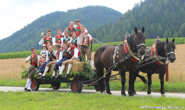 Volkstanzgruppe Oberrasen