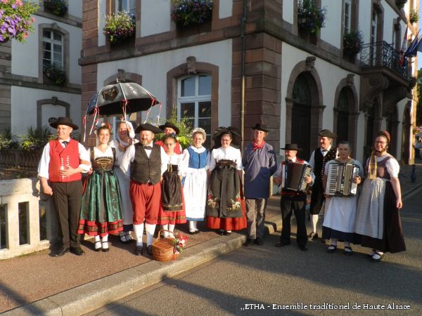 „Traditionelles Ensemble“ Haute Alsace 