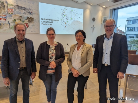 Mitglied der Selbsthilfegruppe LongCovid berichtet im Sozial- und Gesundheitsausschuss des Kreises Paderborn