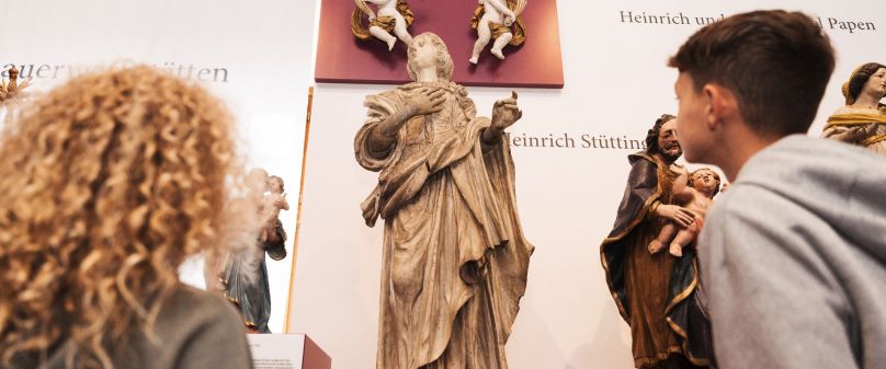 Die Wewelsburg – vom Steinzeitgrab zum Dreiecksschloss