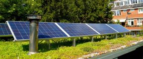 Gewappnet gegen die Klimakrise mit der Kombination von Solarenergie und Gründach