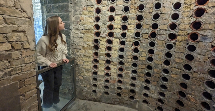 Ein Blick in den Weinkeller der Wewelsburg (©Kreismuseum Wewelsburg)