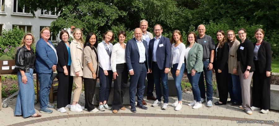 Gemeinsam für mehr Selbstregulation - alle Beteiligten freuen sich über die gelungene Veranstaltung. Foto: katho NRW - LRN 