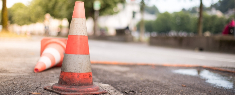 Vollsperrung der Kreisstraße 38 zwischen Paderborn und Dahl © Adobe.stock.com - Patrick Daxenbichler