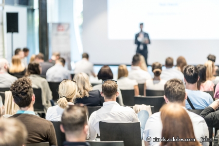 Fachlicher Input zum Thema Familienfreundlichkeit und Gelegenheit zum Austausch