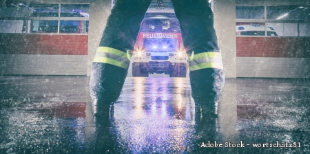 Knapp 400 Notrufe in der Leitstelle der Kreisfeuerwehrzentrale in der Gewitternacht