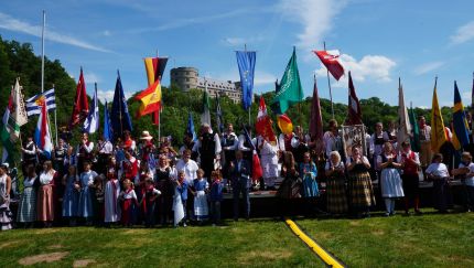 Die Jugend der Welt zu Gast an der Wewelsburg