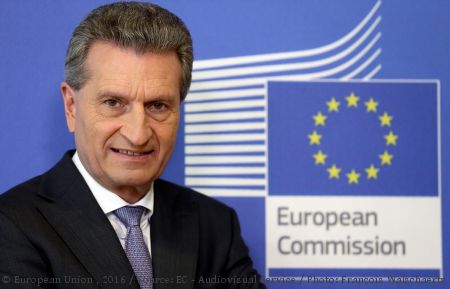 Neujahrsempfang des Kreises Paderborn: EU-Kommissar Günther H. Oettinger, hält den Festvortrag,  © European Union , 2016  / Source: EC - Audiovisual Service / Photo: François Walschaerts