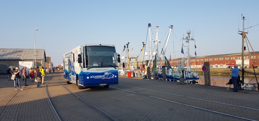 Bus der Kreisfahrbücherei Paderborn bei internationalem Fahrbibliothekskongress dabei