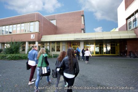 Ludwig-Erhard-Berufskolleg © Amt für Presse- und Öffentlichkeitsarbeit, Kreis Paderborn