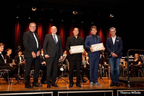 Junge Bläserphilharmonie NRW zündet zum 60. Geburtstag der Kreismusikschule Paderborn ein musikalisches Feuerwerk