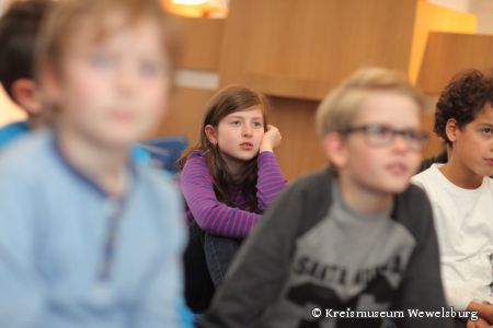 „KMW Kamingeschichten“: Kamingeschichten für Kinder ab sechs Jahren am Sonntag, 10. Und 17. Januar, 16 Uhr in der Wewelsburg - „Geschichten von tapferen Rittern und mutigen Mädchen“ am Sonntag, 17. Januar, 16 Uhr  (Foto: Kreismuseum Wewelsburg)