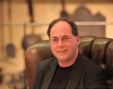 Norbert Ellermann (Bild: Oliver Krato für das Kreismuseum Wewelsburg)